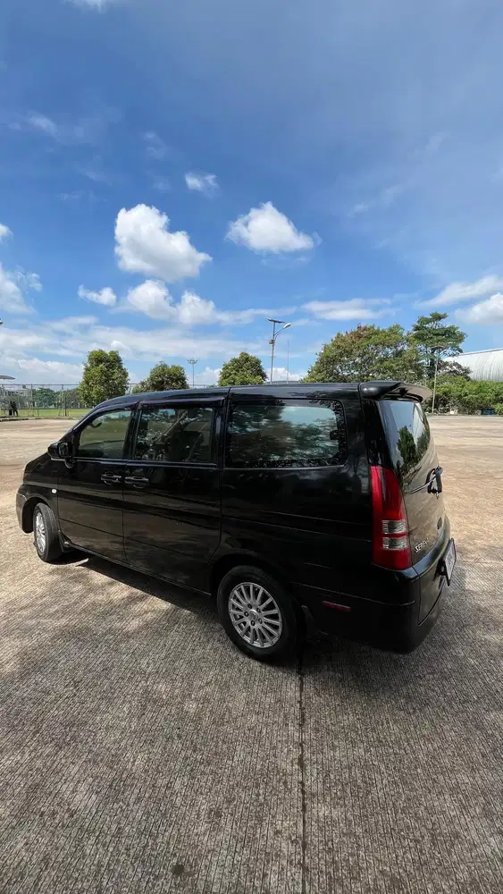 Nissan Serena 2007 Bensin