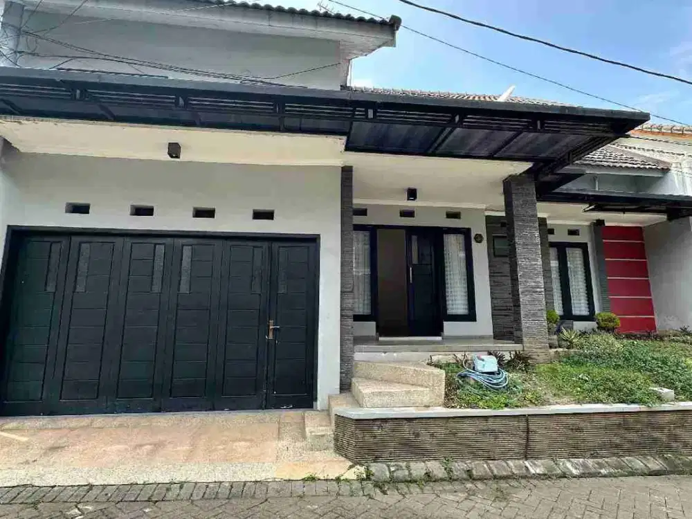 rumah cakep lingkungan aman dan nyaman di cengger ayam suhat dekat kampus UB Brawijaya keamanan 24 jam one gate