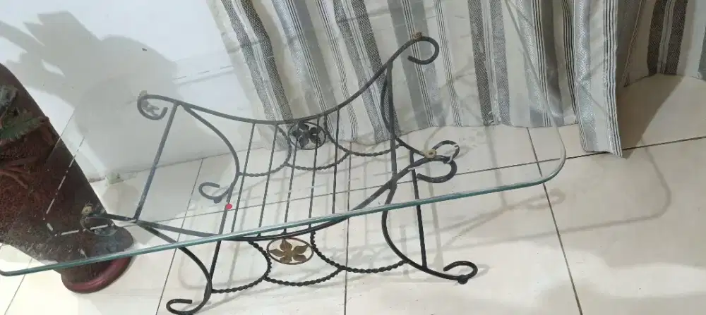 Meja Tamu, Meja Beai, Meja Industrial