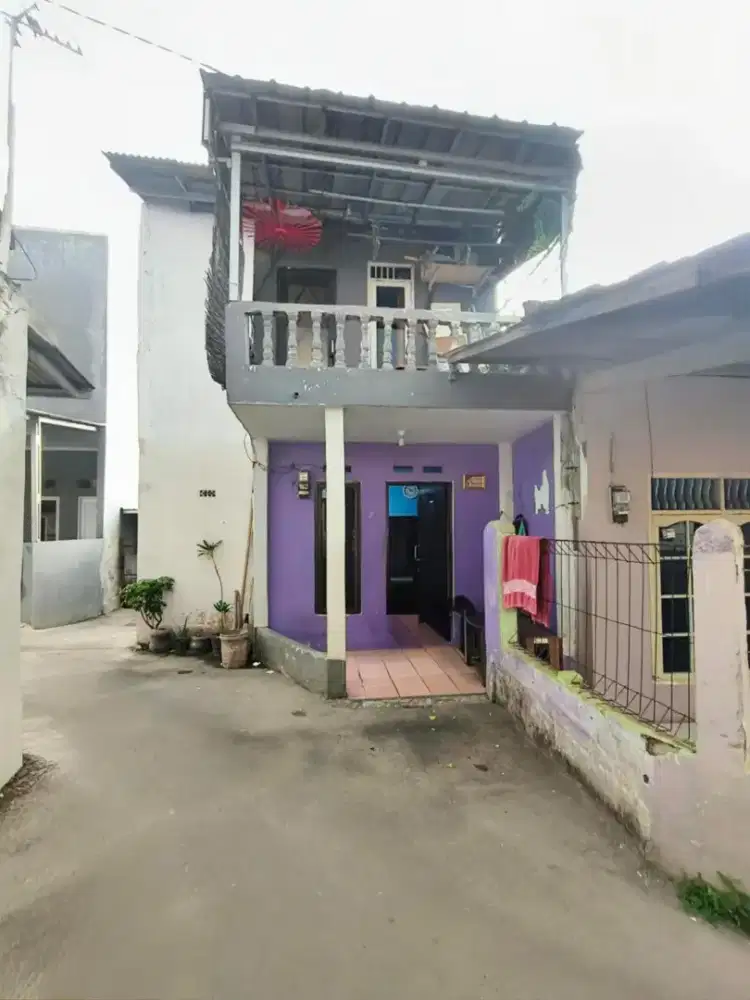 Rumah second dijual 200jt tingkat Cimanggis Depok