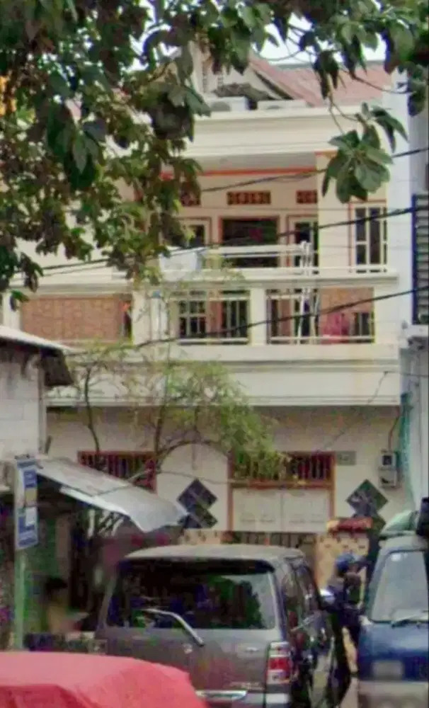 Dijual rumah chantik 2lt di Palmerah Jakarta Barat