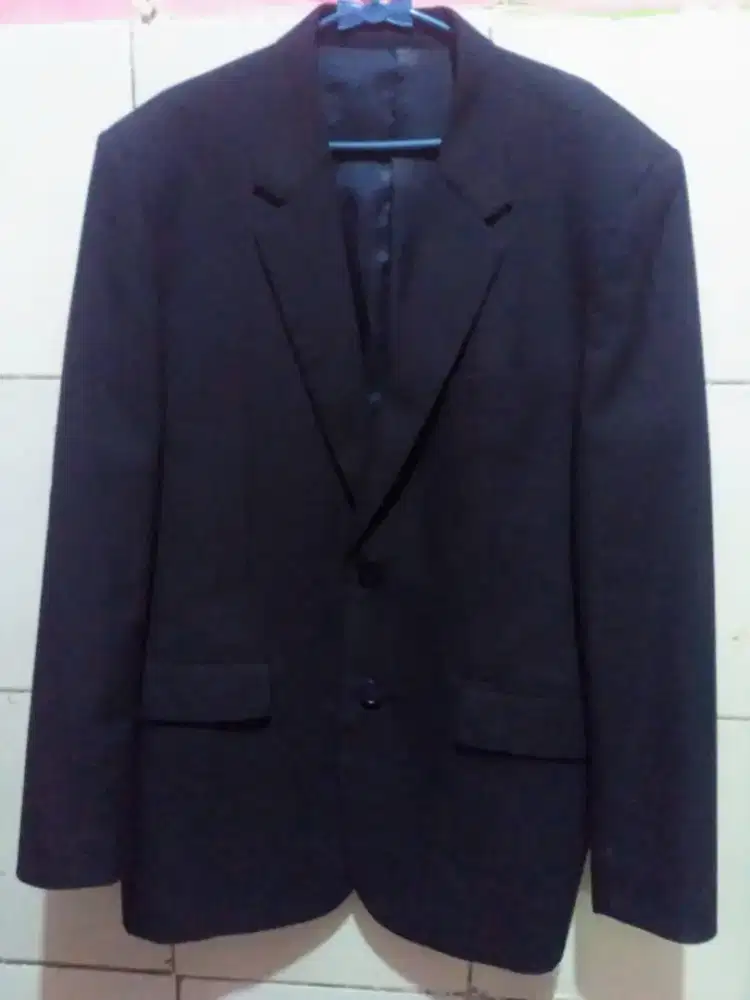 Jas Biru Dongker/Biru Tua, XL, Masih Sangat Bagus