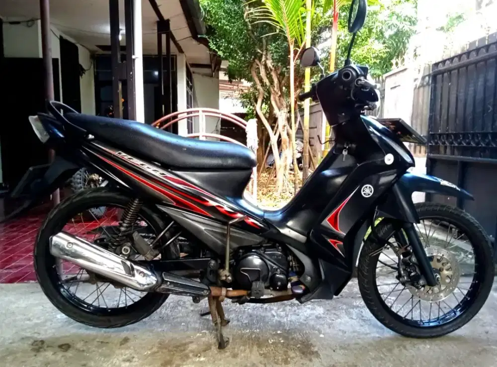 Yamaha Vega RR 2015