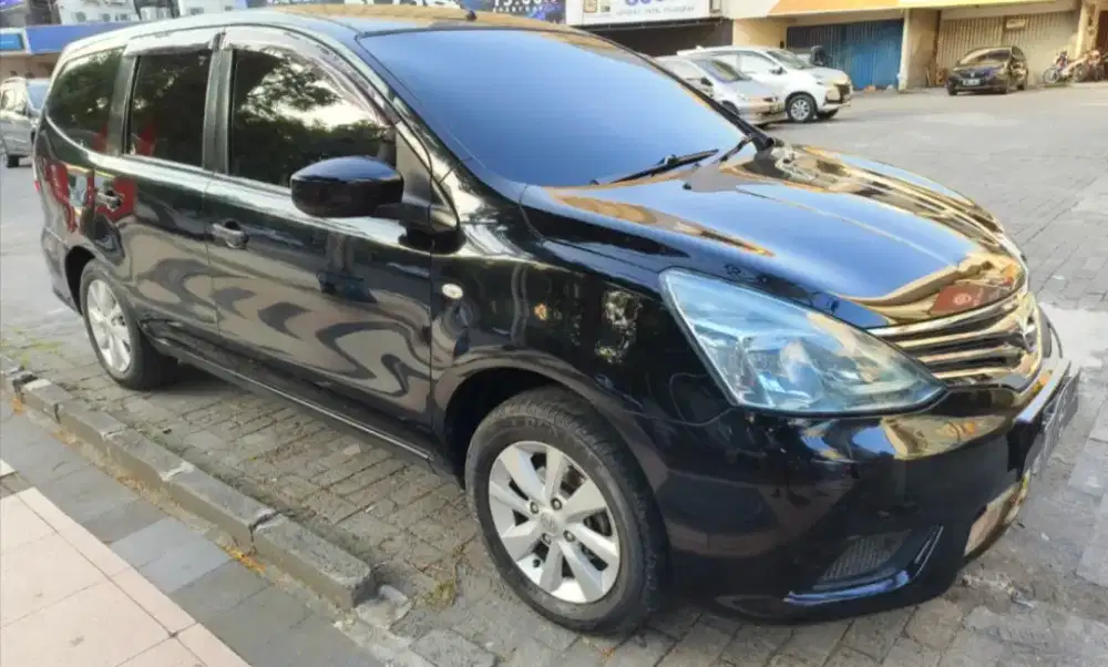 Sewa mobil, Rent car plus driver.