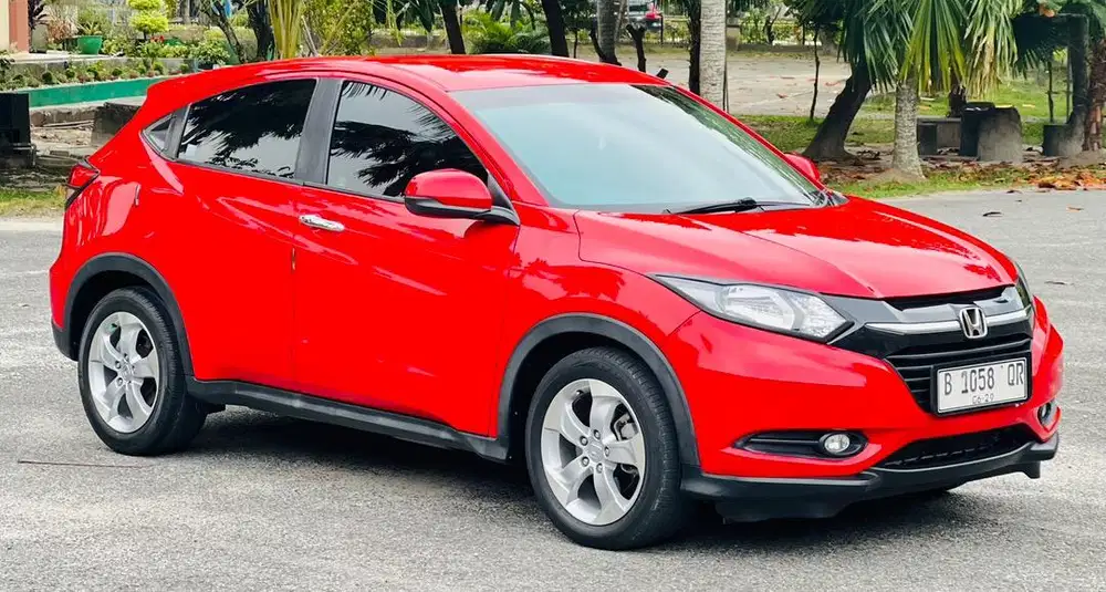 Di Jual Cepat HRV E-Cvt 1,5 AT 2016 Km92Rb tangan pertama Ori x