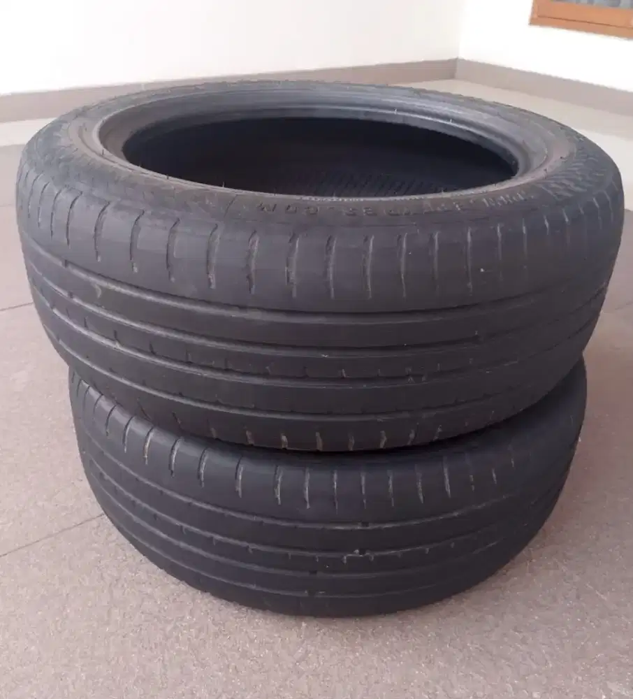 Ban Accelerra phi 205 55 16