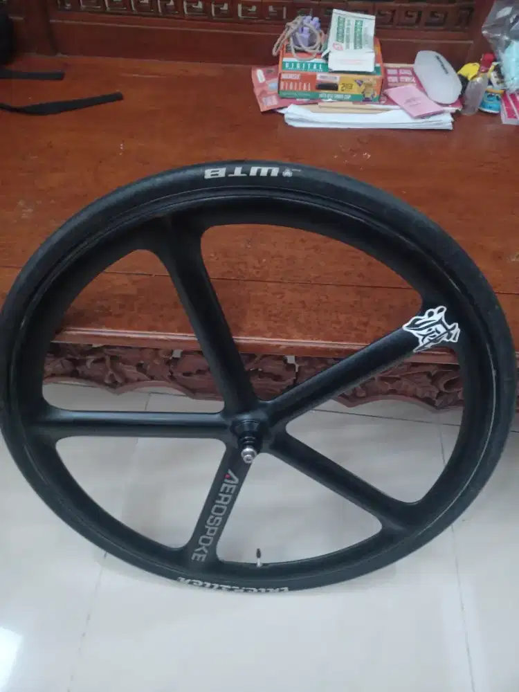 Wts aerospoke fixie