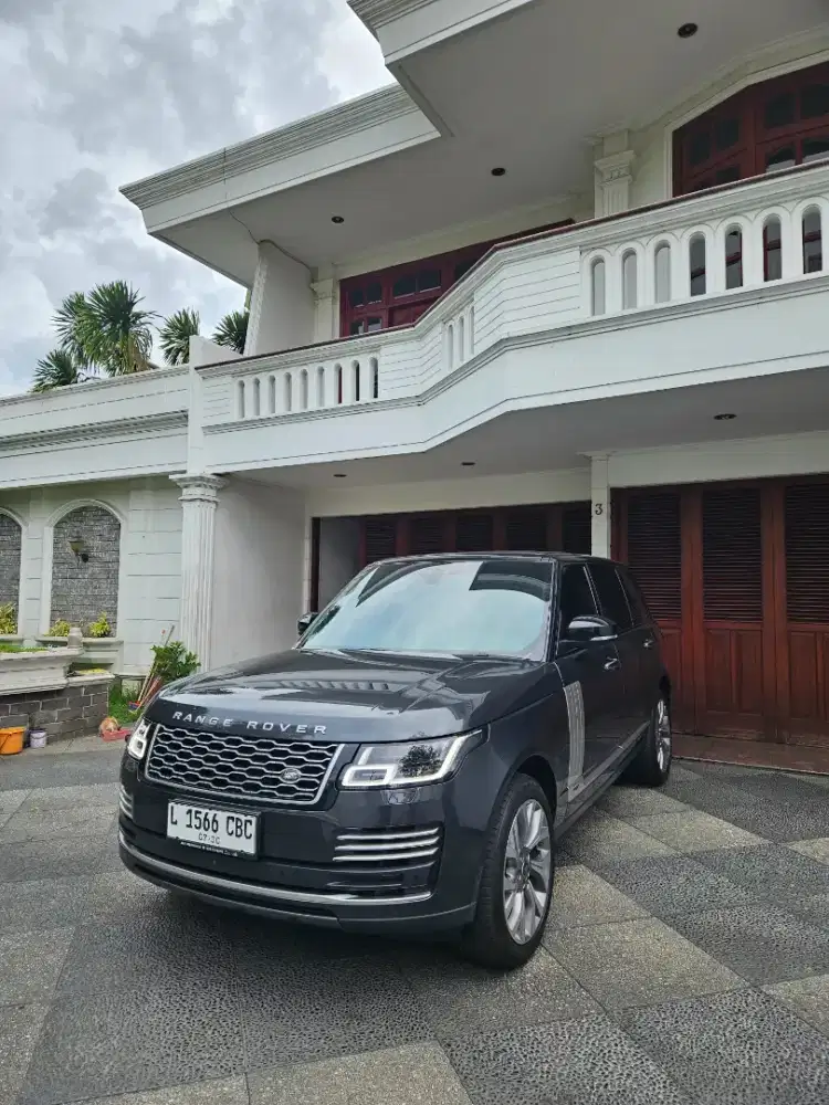 RANGE ROVER VOGUE 3.0 AUTOBIO LWB 2019