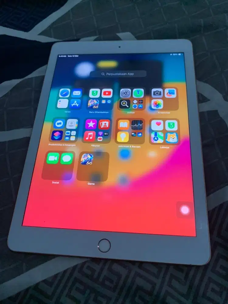 iPad Generasi 6 2018 32GB Bypa55 Wifi Only Gold