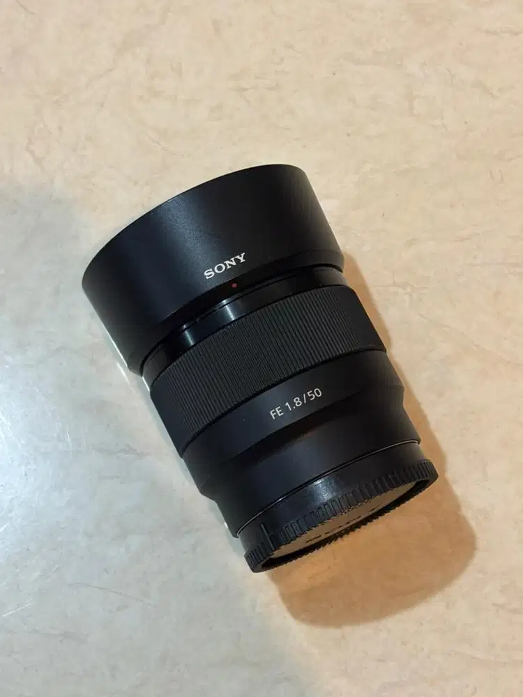 Lensa 50mm f1.8 sony full frame