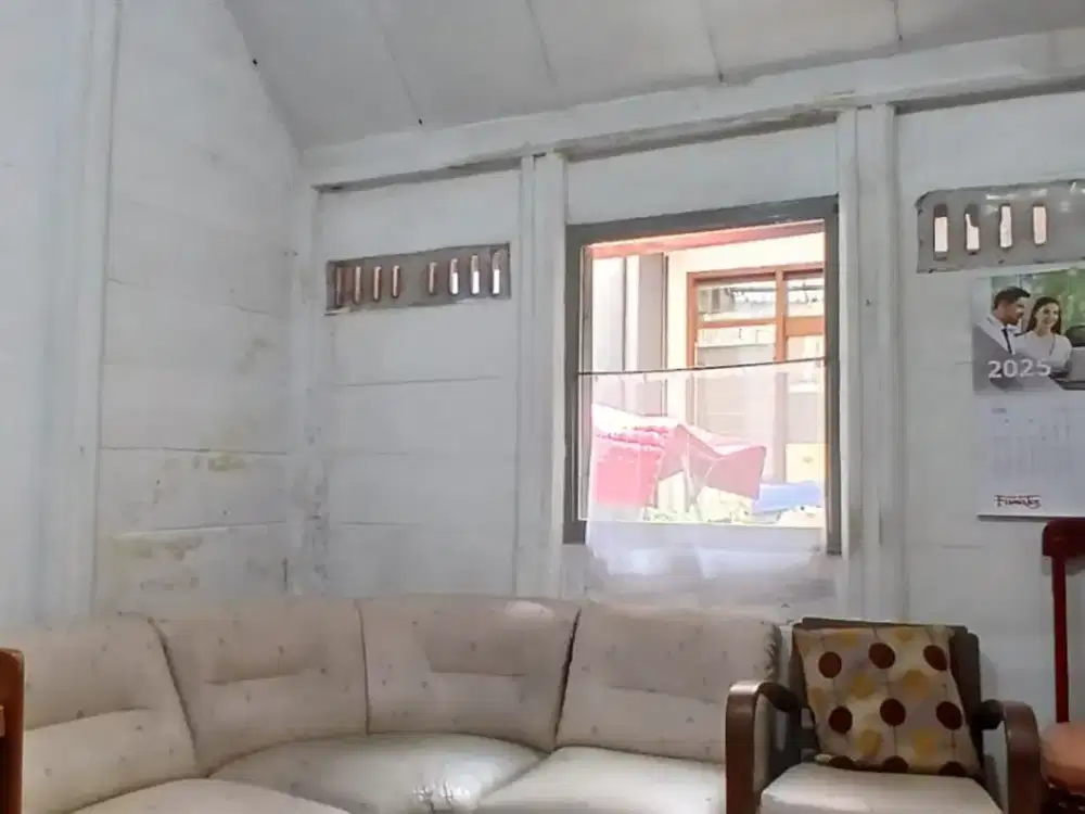 Dijual Rumah Siap Huni Cocok untuk Kost- kostan Lokasi Strategis di Sayap Pajajaran Bandung