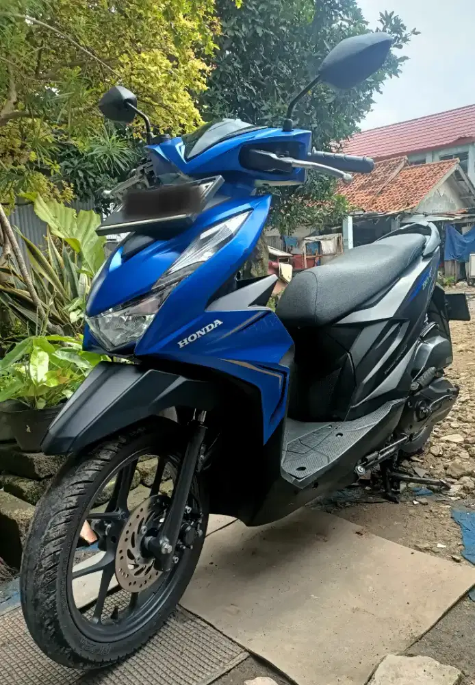 Honda Beat Deluxe ISS CBS Mulus