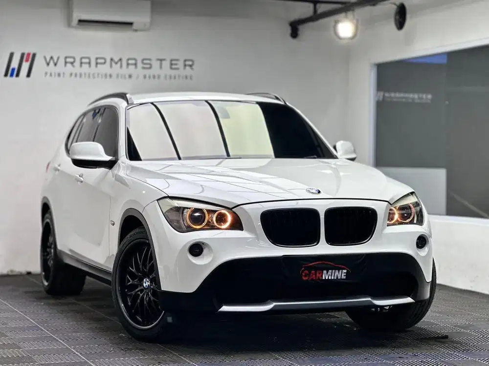 BMW X1 sDrive 1.8i 2011 (E84) Automatic 2012