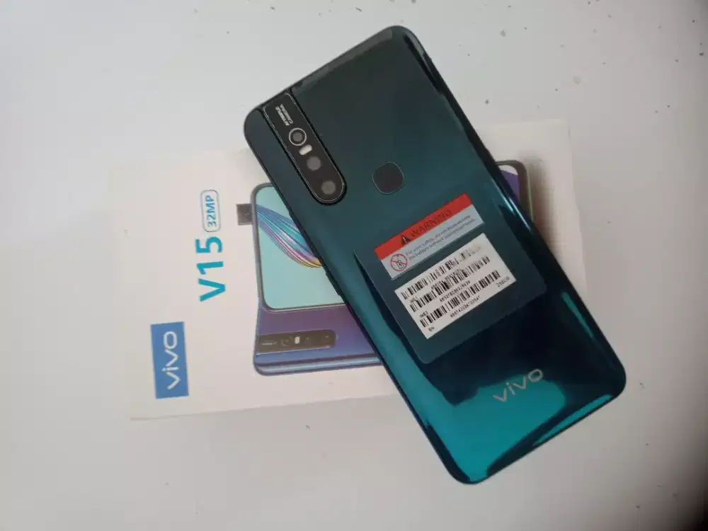 Vivo v15 ram 8/256gb like new