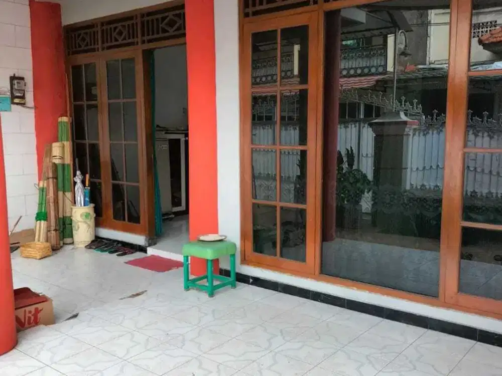 Rumah Strategis dekat Grand Mercure Hotel Solobaru Sukoharjo