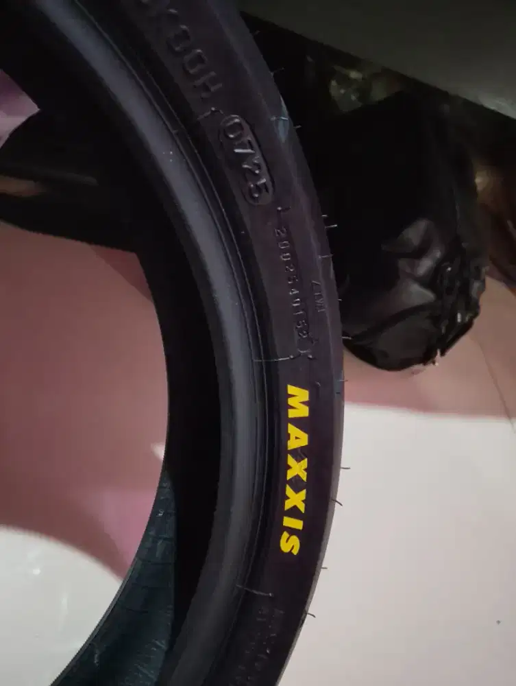 BAN MOTOR 90/80 14 MAXXIS VICTRA