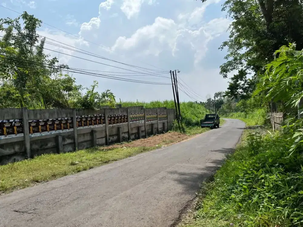 Tanah murah malang 1jutaan poros jalan , SHM