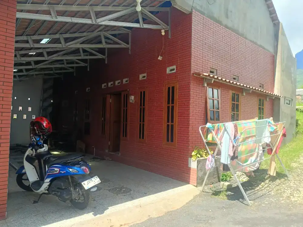 Villa aktif 2 unit beserta rumah hunian