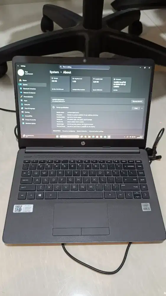 Laptop HP 240 G8 i5-1035G1 ram 8/256gb warna Grey