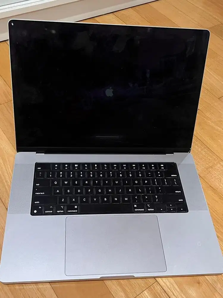 Macbook Pro M2 16 inch 2023