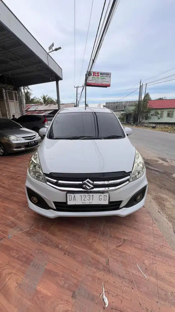 Suzuki Ertiga GL Sporty 1.4 2018 Manual