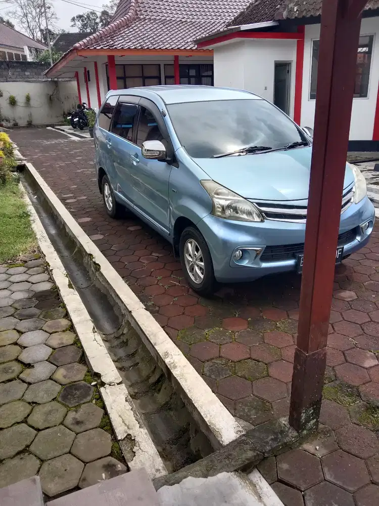 Toyota Avanza 2012 Bensin
