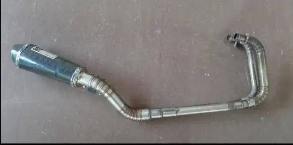 Knalpot carbon 2 silinder