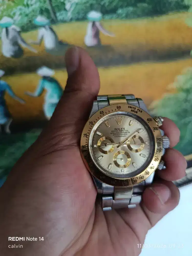 Jam tangan Rolex