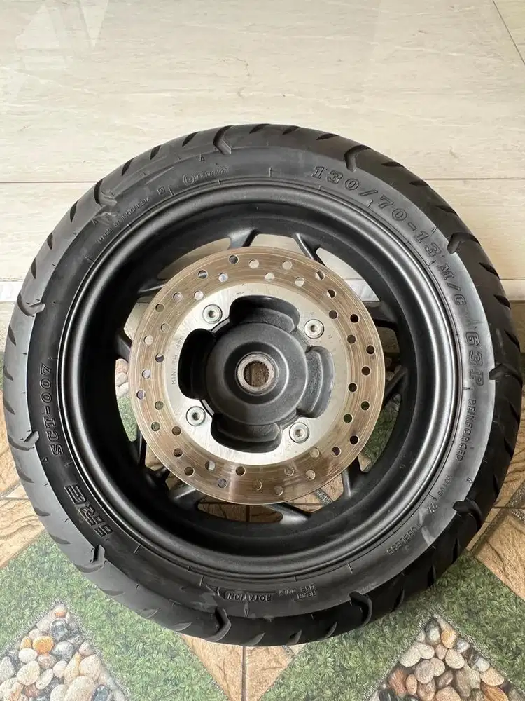 Dijual velg+ban pcx 160 original bawaan dealer