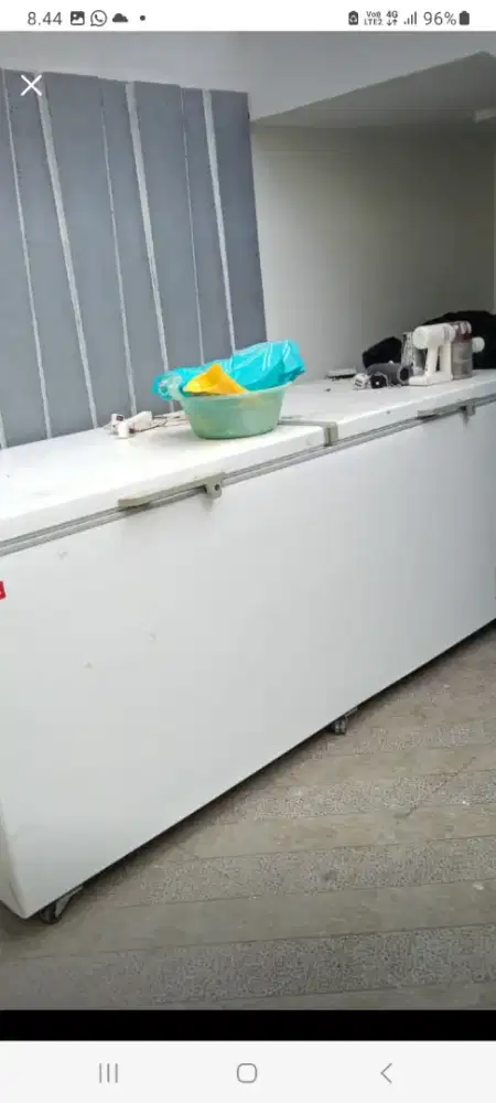 freezer box 1200L  TCL