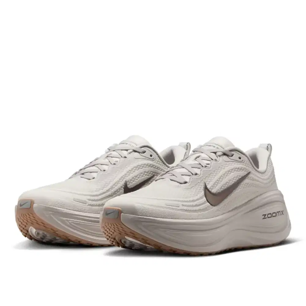Nike Vomero Plus size 43 NEW Medash colour