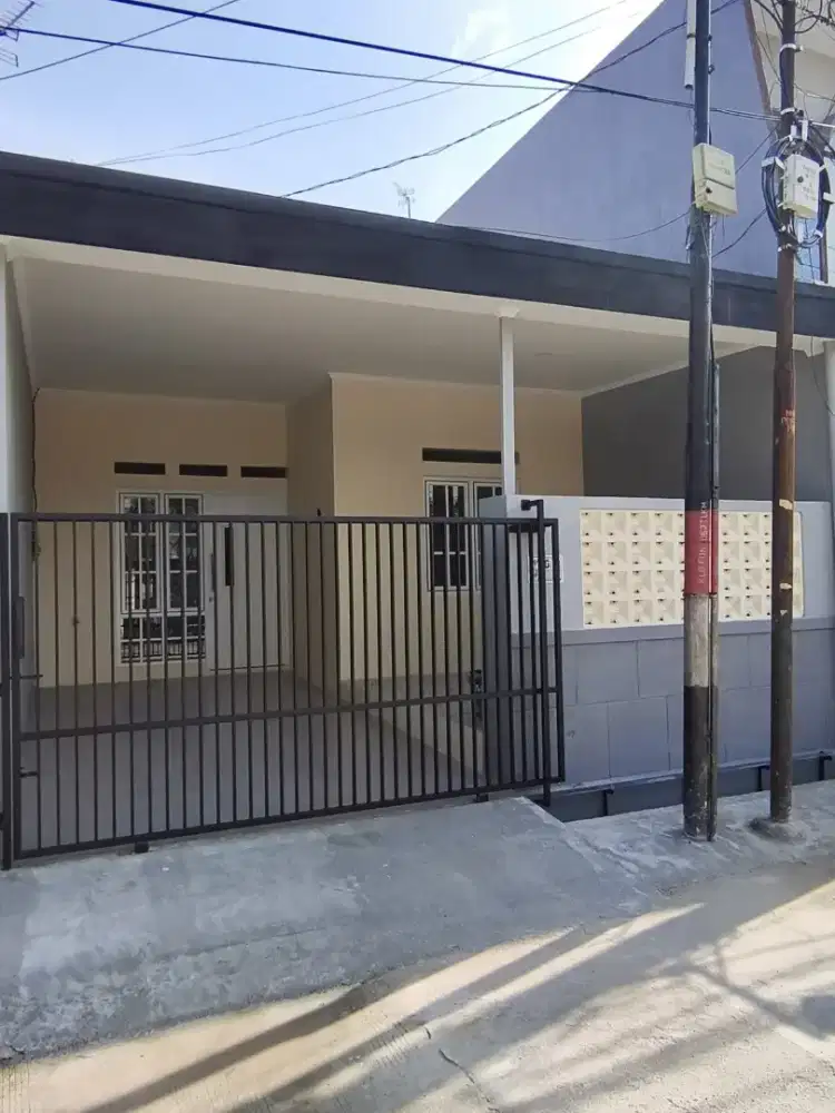 Dijual cepat rumah baru di duta bumi harapan indah Bekasi