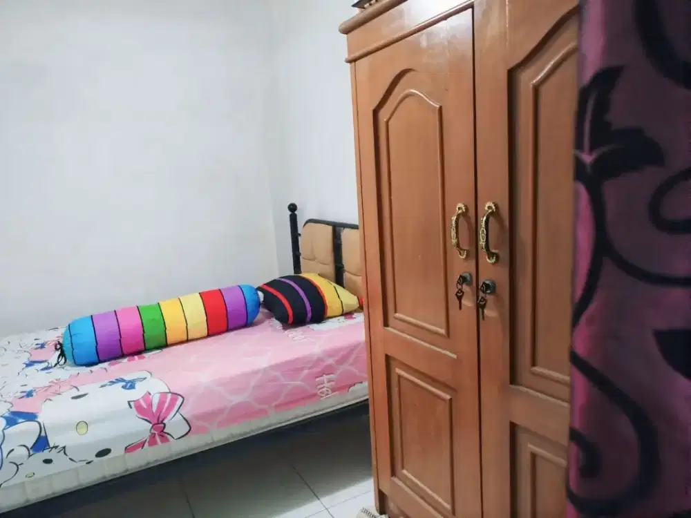 Kamar kos-kosan