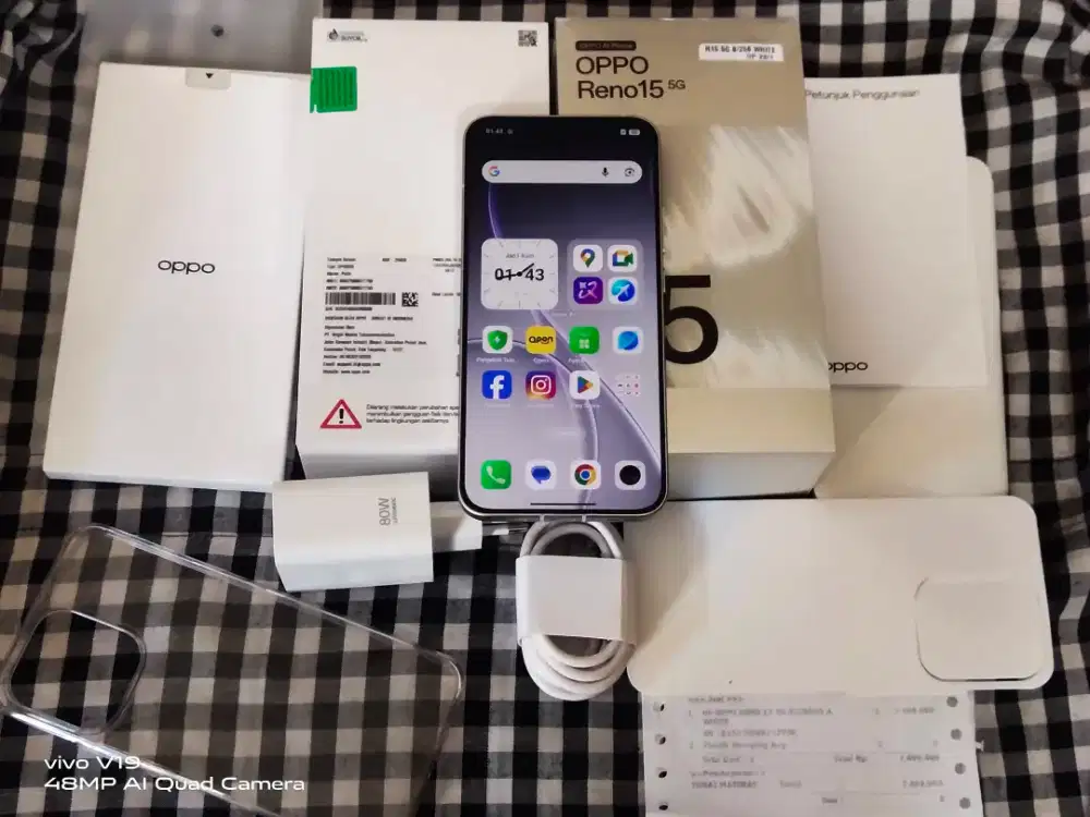 Oppo Reno 15 5G ram 8+8/256Gb like new