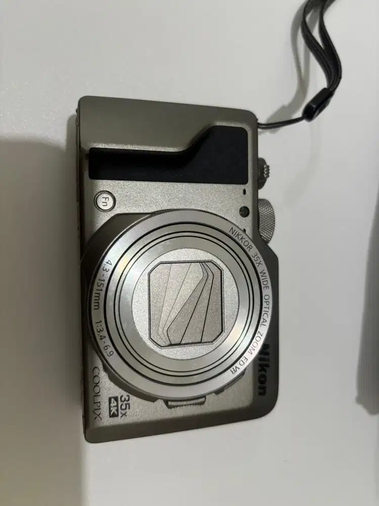 Kamera nikon a1000
