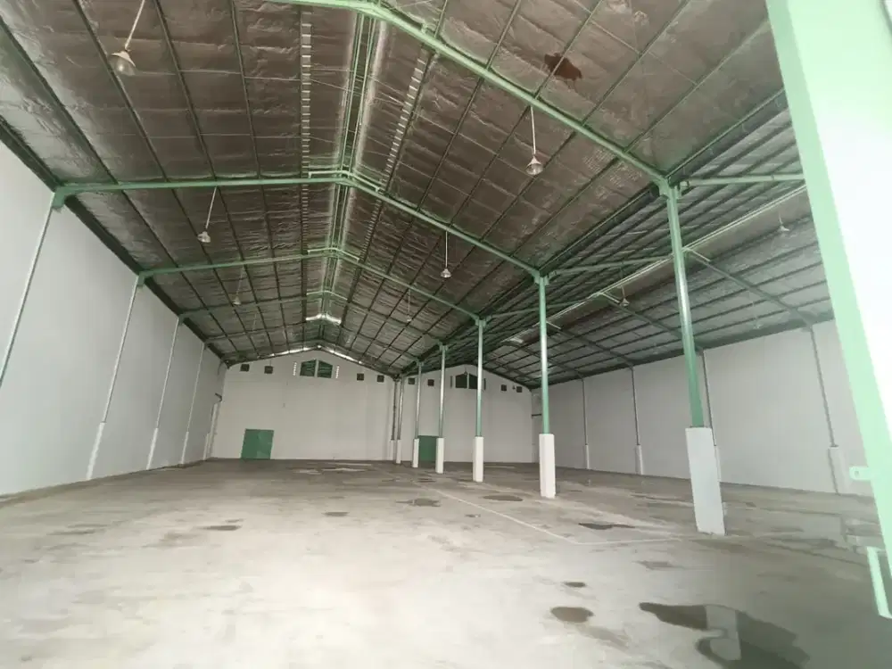 Di Sewakan Gudang dengan Kantor 2 Lantai di Kosambi Salembaran Tangerang