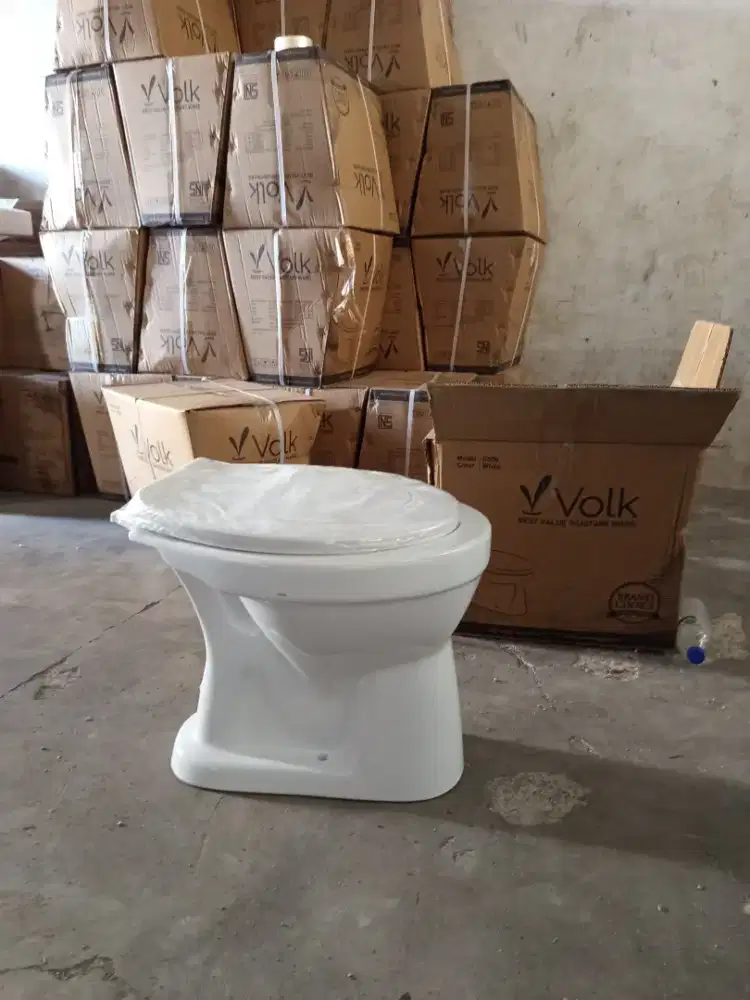 Kloset duduk siram merk VOLK