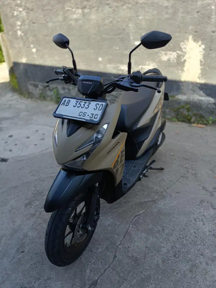 Honda beat street 2025 low km