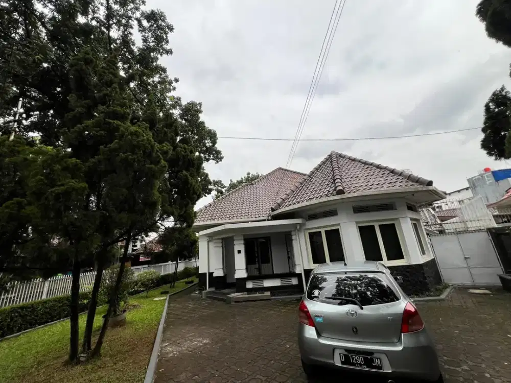 Dijual Rumah Mewah Siap Huni Modern Minimalis Posisi Hook Lokasi di Veteran Heritage Bandung