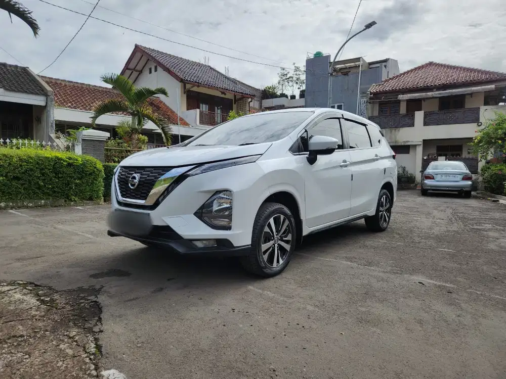 Nissan New Livina VE Automatic Tahun 2021