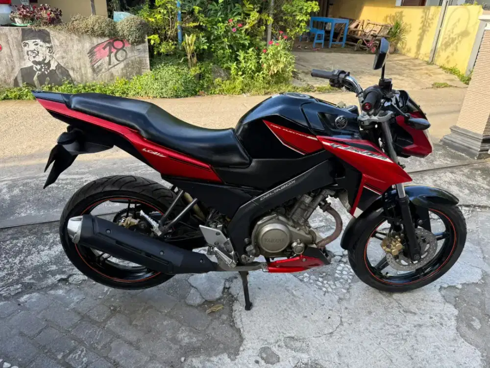 Yamaha Vixion NVA THN 2016 plat AB sleman