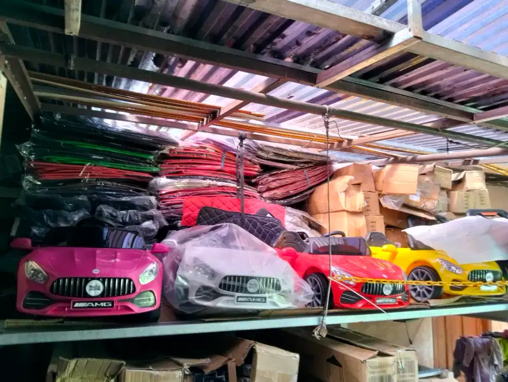 CUCI GUDANG MOBIL AKI ANAK Barang GRESS