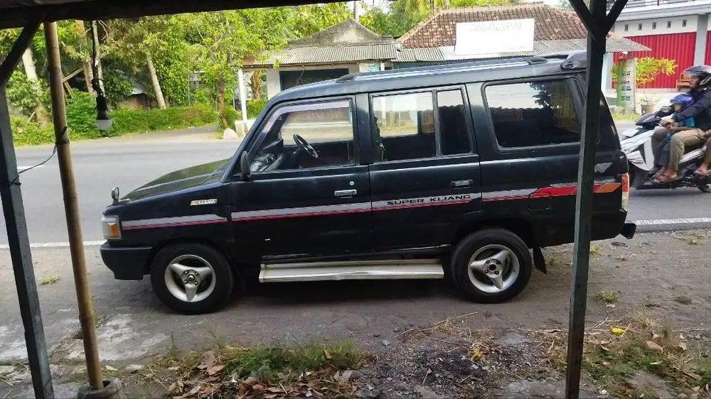 Toyota Kijang PLat AB Gunungkidul