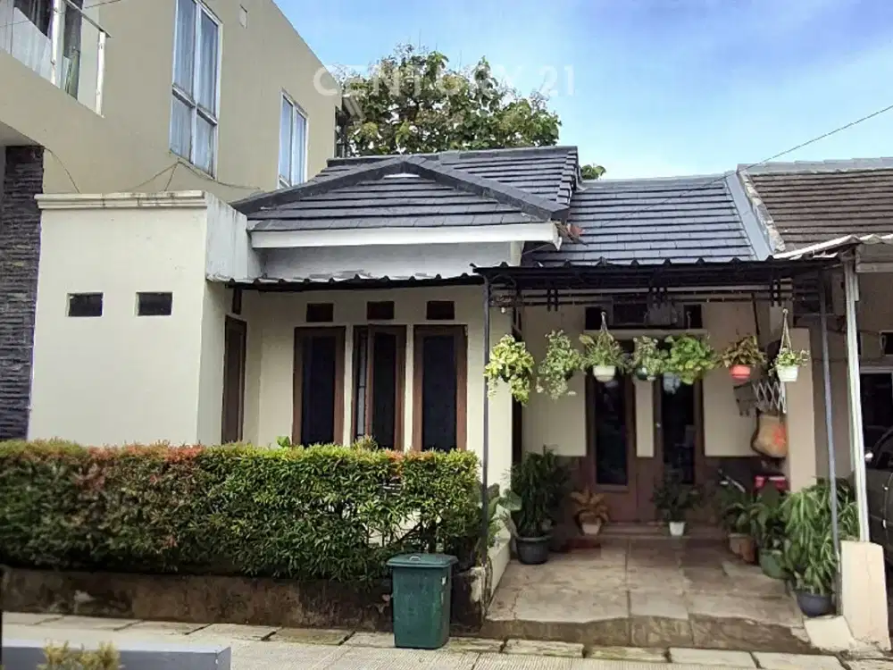 Rumah Siap Huni Di Sawah Lama Ciputat Dekat Stasiun Jurang Mangu