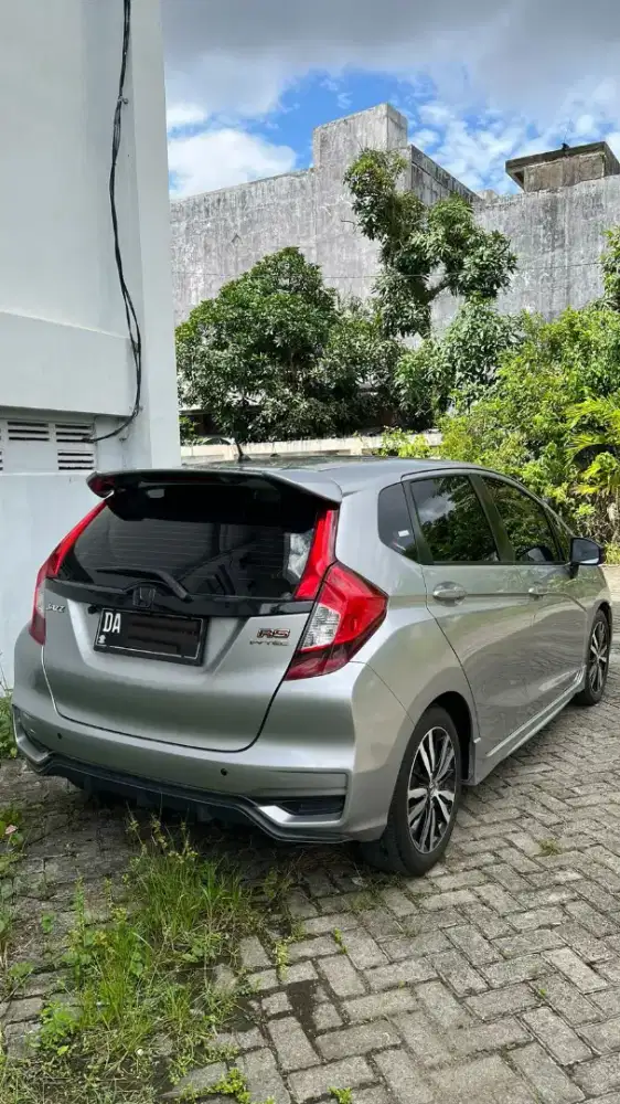 Honda Jazz 2020 pakaian pribadi