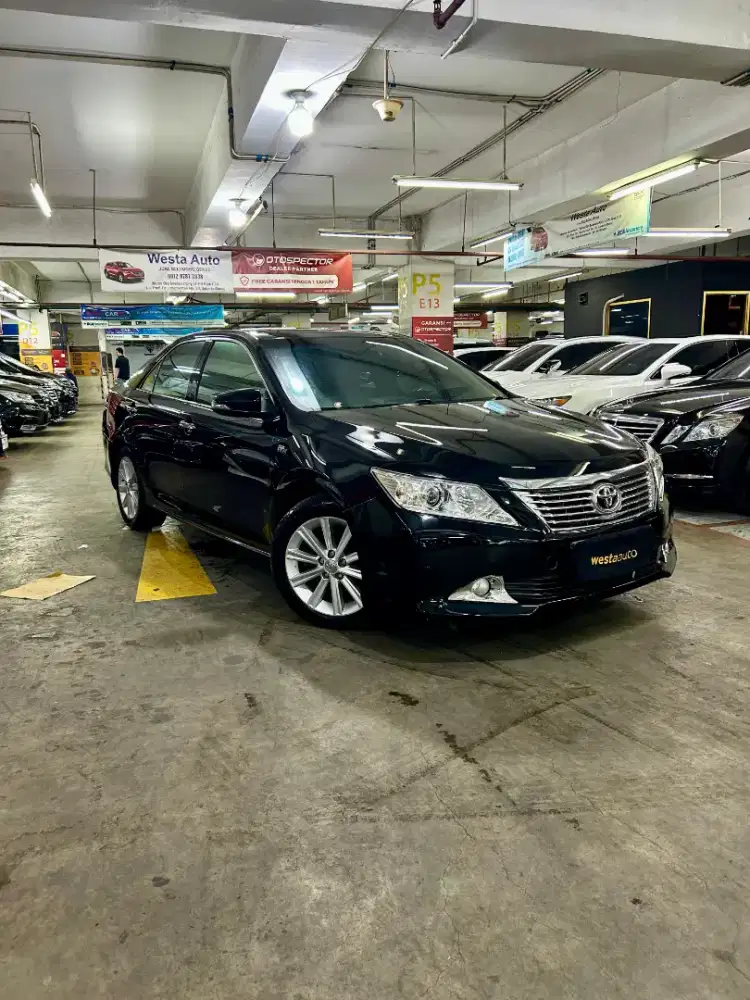 Toyota Camry 2.5 V AT 2012 Terawat 2013 bkn G accord