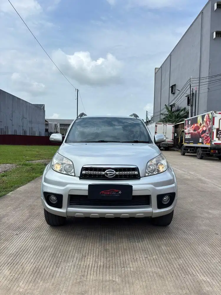 Daihatsu Terios 1.5 TX 2013 Manual ( Silver Metalik )