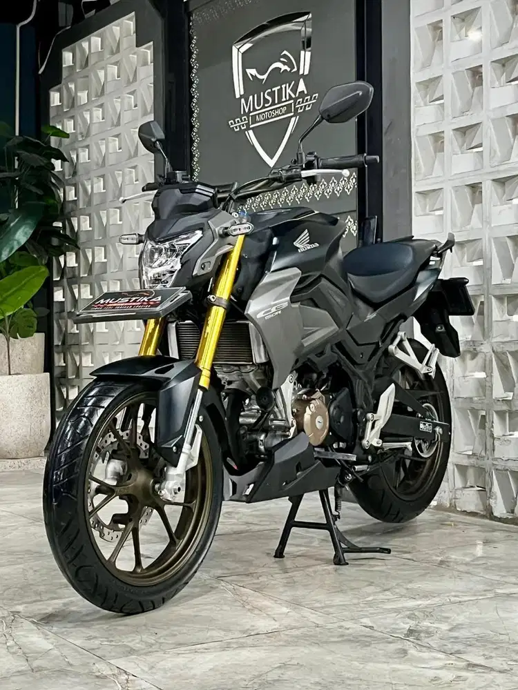 terbatas!!Honda CB 150R th 2023 - Ayu Mustika