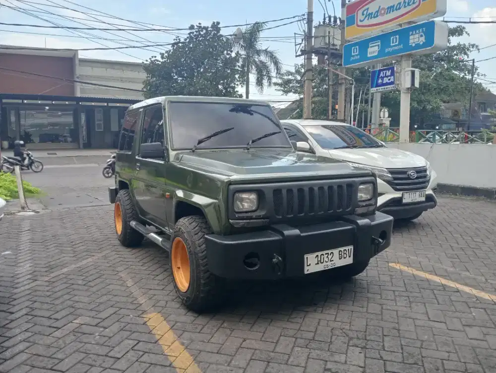 Daihatsu Feroza Tahun 1994 gagah dan mewah