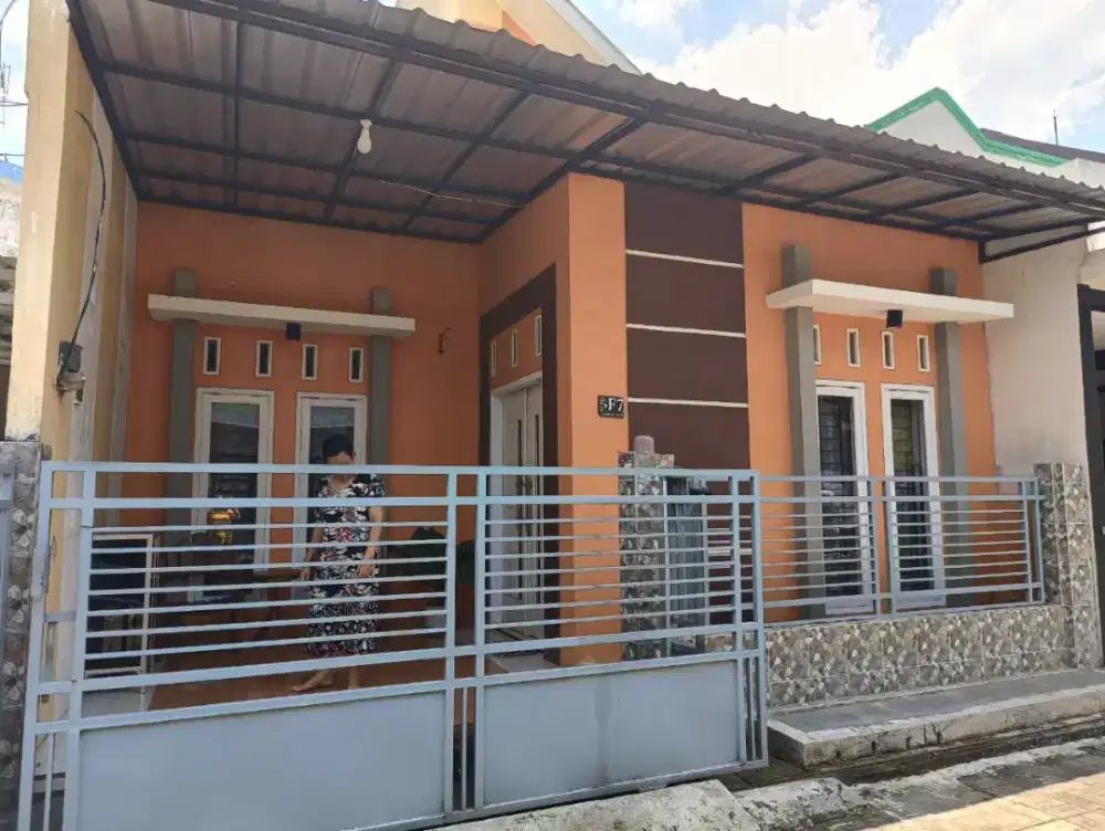 Disewakan rumah di area pusat kota Jember